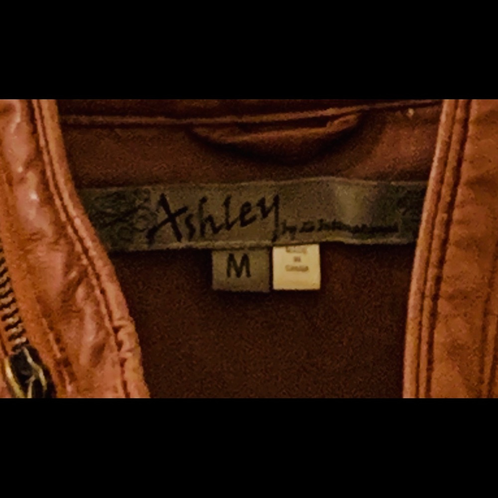 leather jacket - Picture 2 of 2